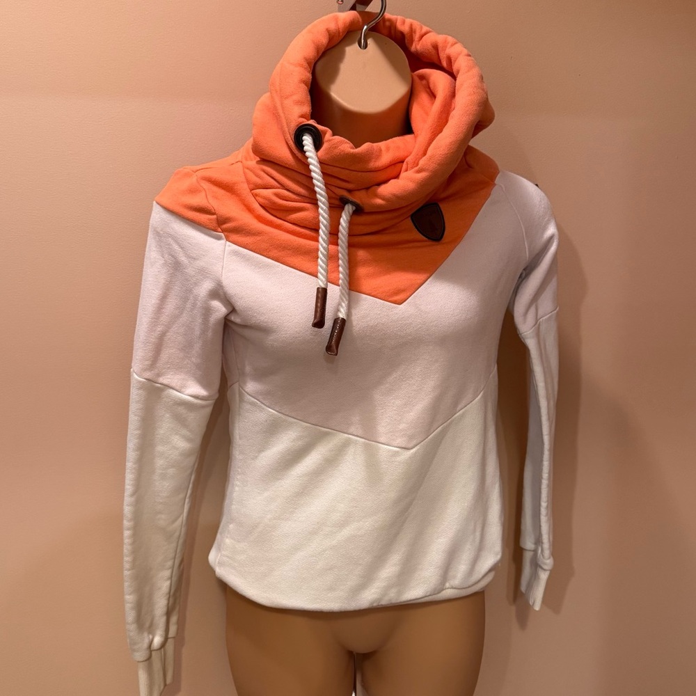Wanakome Orange and White Funnel Neck Pullover Sweater - Picture 2 of 16